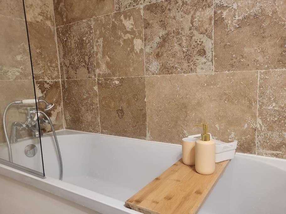 Centre Ville Spa Privatif Тулуза Екстериор снимка